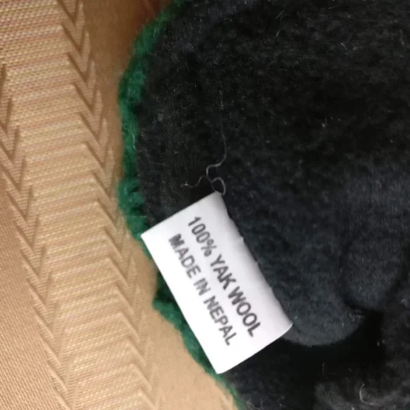 Fair Isle Wool Mittens 100%YAK Wool Fleece Lined Nordic Chunky Knit Mde in Nepal - Picture 3 of 11